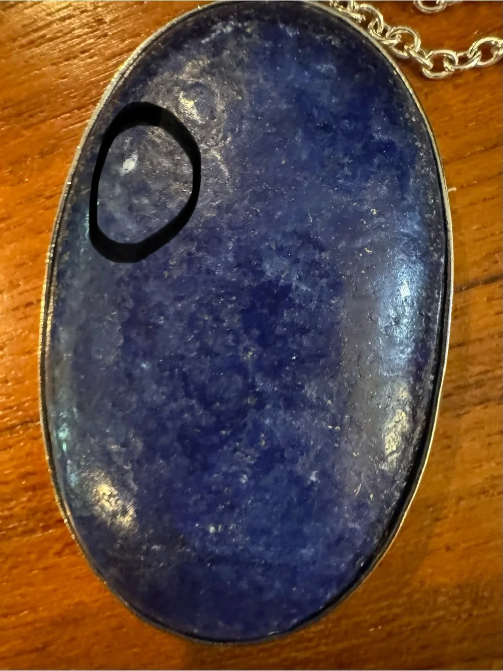 Vintage Lapis Lazuli Stone Pendant Necklace—SilverTone setting, chain, & clasp - Picture 4 of 8